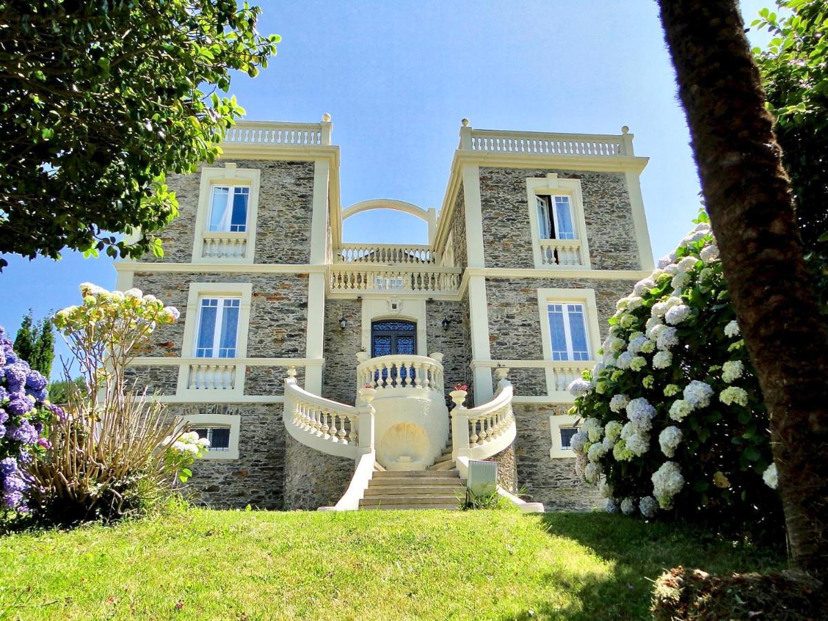 Villa Auristela Navia Exterior photo
